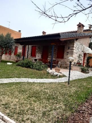 Villa Le Scuderie Di S.Bakhita Schio Exterior foto